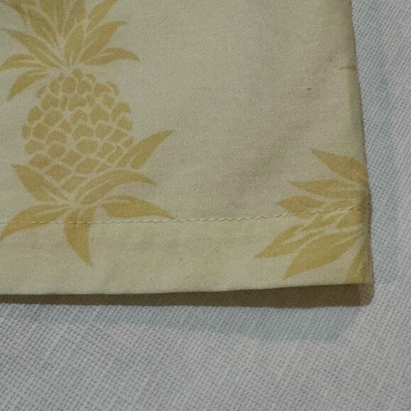 Hawaiian Guitars Pineapples Luau Shirt Mens Size Large Aloha Mo'i Palm Trees - Picture 7 of 11